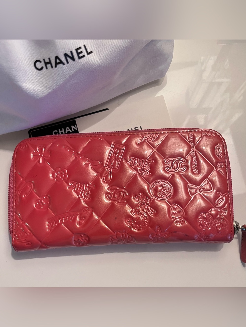 Stunning CHANEL pink precious wallet with dust bag & authenticity card 💕 - Picture 7 of 11